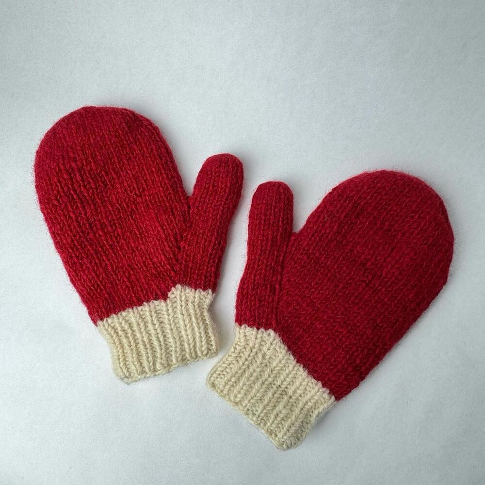 Wool Knit Santa Holiday‎ Mittens Fleece Lined Red Cream Off-white Adult 9”x4.5”